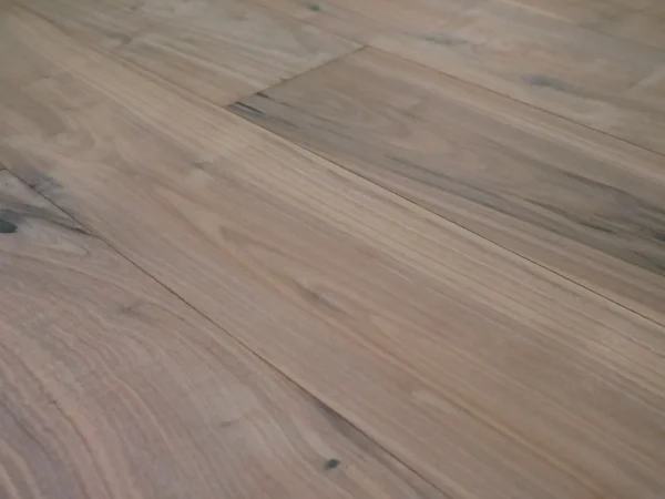 Sylvania WALNUT CLARION