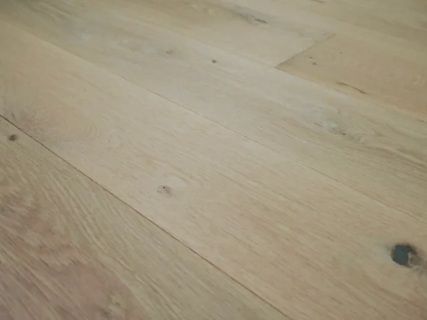 Sylvania WHITE OAK BLAIR