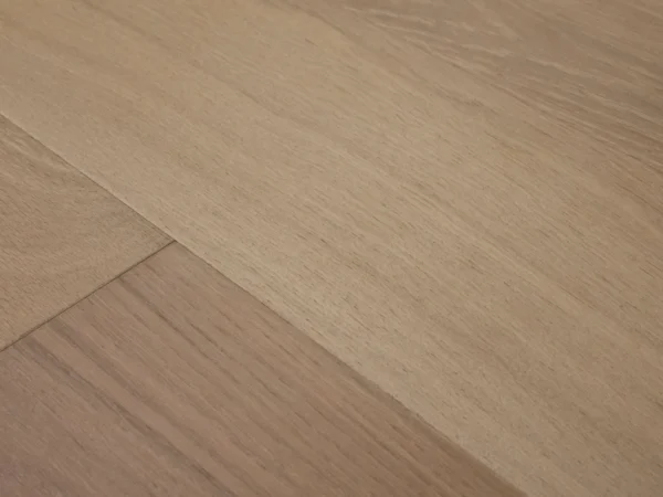 Avalon EUROPEAN OAK ELYAN